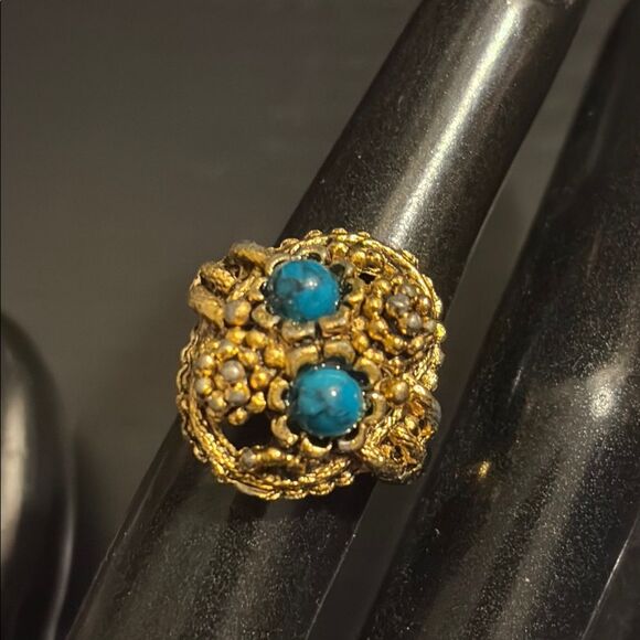 Elegant Vintage Gold and Blue Women's Ring - Picture 2 of 4